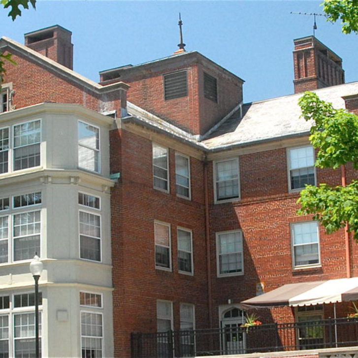 Building-photo-Court-for-web